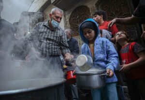 belief, charity, faith, food, free food, holy month of ramadan, month of ramadan, ramadan, religion, shejaiya, walid al-hattab distribute, palestine, gaza, news, charity, charity, charity, charity, charity, gaza